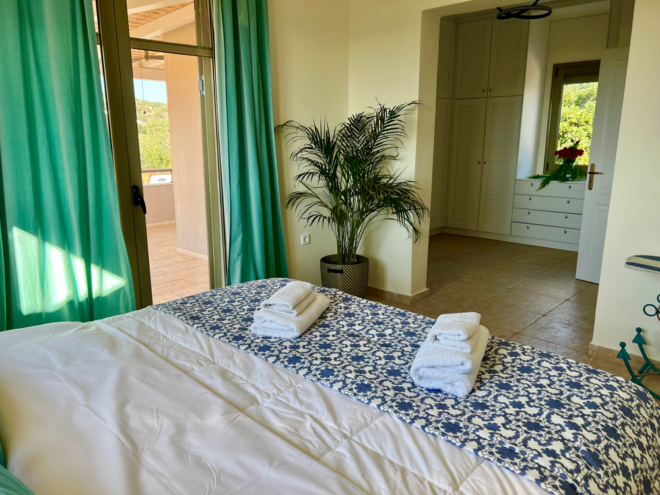 villa-bedroom-4