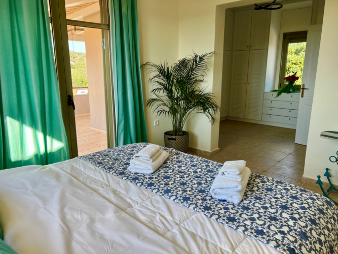 villa-bedroom-4